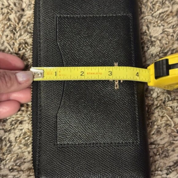 Coach Leather Wallet Black Zip Around EUC - Picture 3 of 10